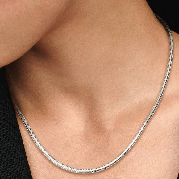 Pandora Moments Snake Silver Chain Necklace Class 45cm Chain Necklace Round - Picture 6 of 6